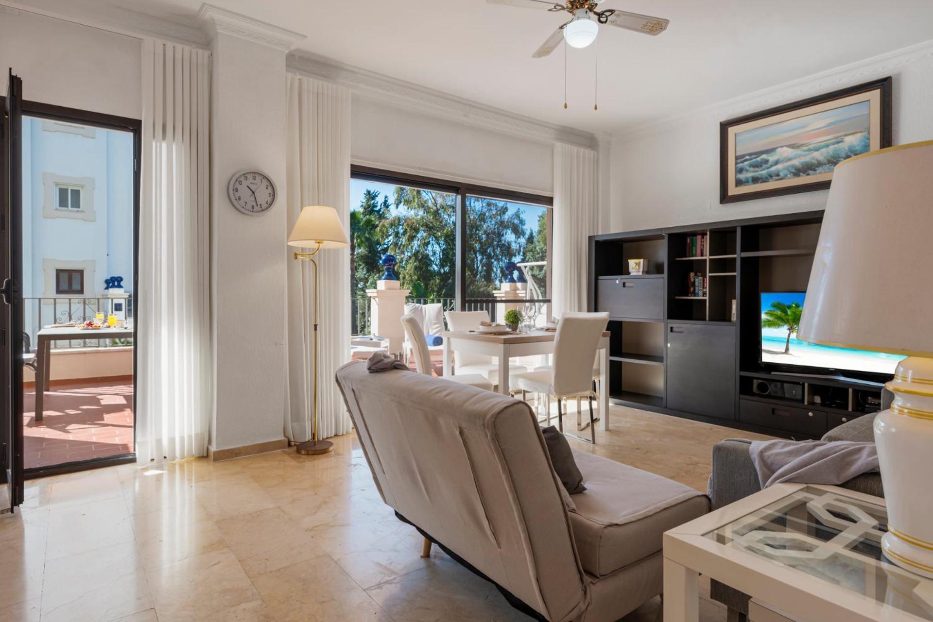 1 Bedroom Apartment In Andalucia Del Mar - Puerto Banus Marbella Exterior foto